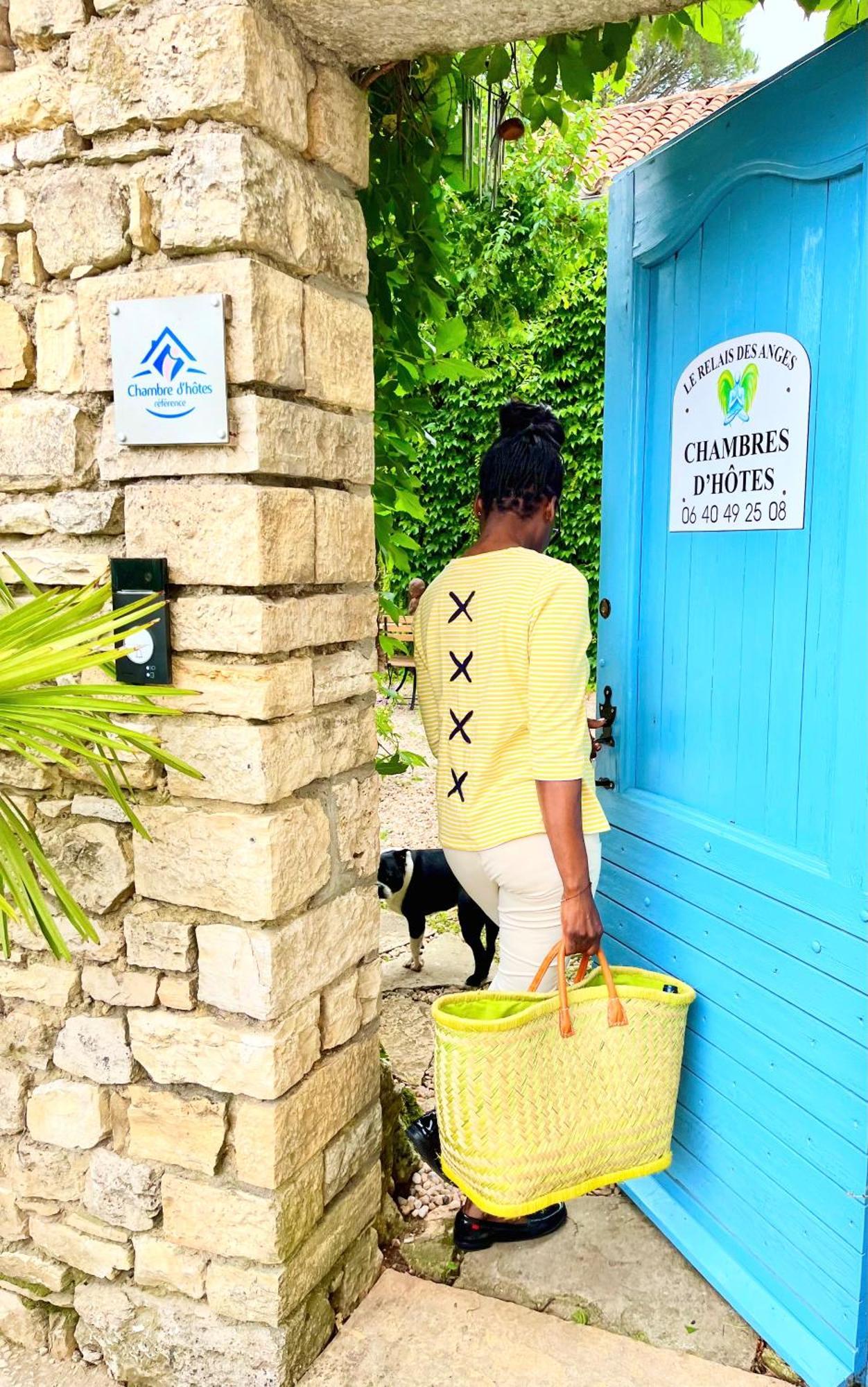 Le Relais Des Anges Bed & Breakfast Mercuès Екстериор снимка
